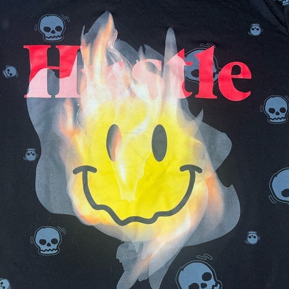 Vibe Other - Vibes Brand Hustle Shirt -Emoji fire Graphic Tee🔥 NWOT Sz M
